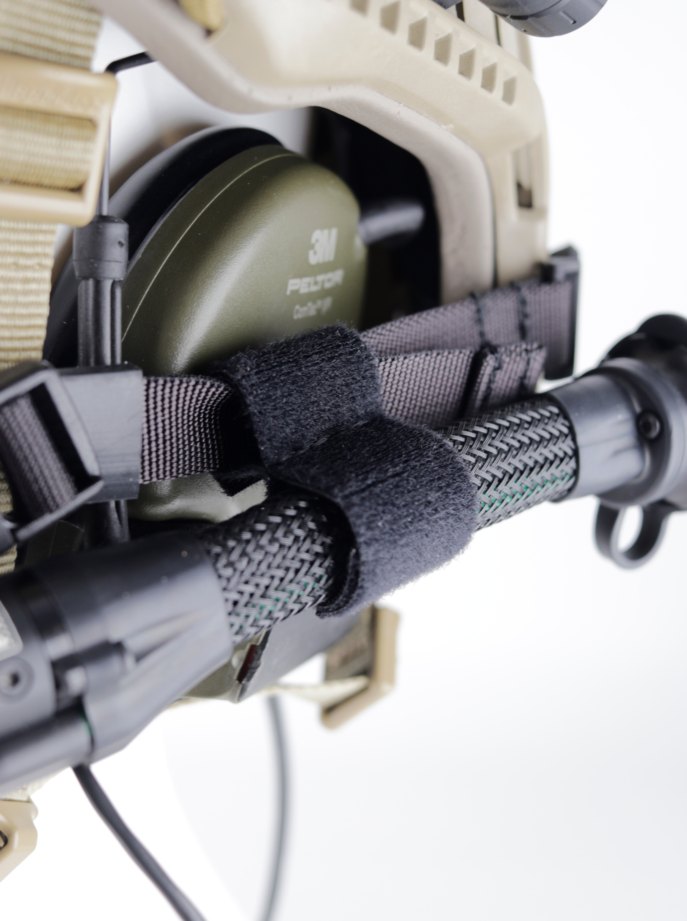 TVWG® "MFF -SAUERSTOFFSCHLAUCHHELMFIXIERUNG", steingrau-oliv